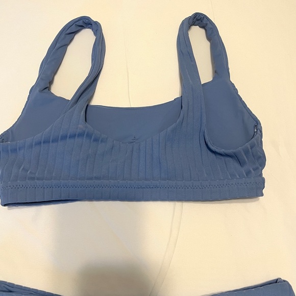 BECCA Ribbed 2 piece swimsuit SIZE: SMALL - Picture 10 of 13